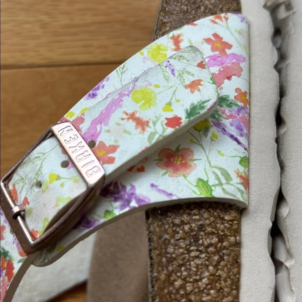 Birkenstock Gizeh Floral Sandals Vegan Leather Size EU 40 9 Women’s Shoes Sz 8.5 - Picture 6 of 8